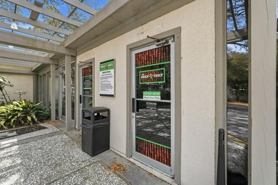 Perfect coastal retreat or investment! This remodeled 1-bedroom - photo 44
