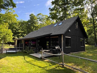Nestled on 5 picturesque acres along the iconic Tunnel of Trees - photo 3