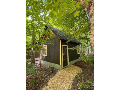 Nestled on 5 picturesque acres along the iconic Tunnel of Trees - photo 7