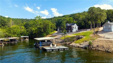 Lake Home ActiveUnderContr in Linn Creek, Missouri