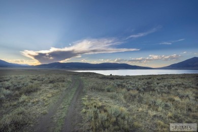 Own your own piece of paradise near pristine Henry's Lake. These - photo 4