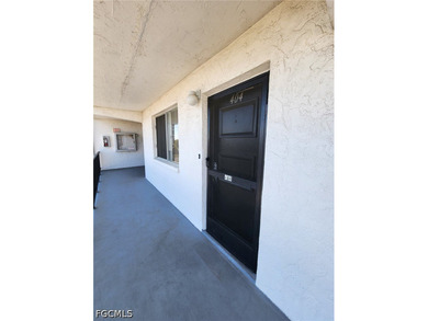 1 bedroom condo in a GREAT Cape Coral location. 1 Bedroom with - photo 12