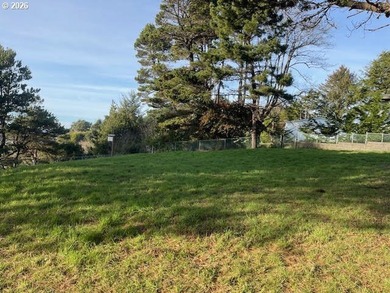 GATED FLAT .65 AC LOT WITH BEAUTIFUL OCEAN VIEW. This lot is NOT - photo 13