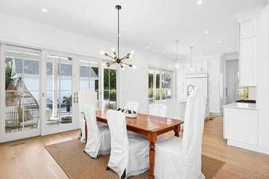 Modern Elegance in Sag Harbor Village Discover an exquisite - photo 8