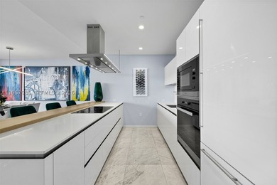 PH5304 at Flatiron Brickell is a rare trophy sky residence - photo 19