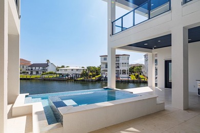 A Modern Waterfront Masterpiece in Destin's Crown Jewel - - photo 10