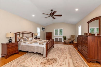 Welcome to this charming expanded 4-bedroom, 2-bath Cape nestled - photo 20