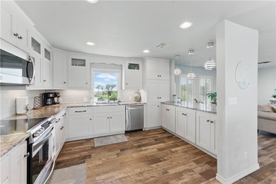Nestled in the charming City of Rockport in Aransas County - photo 22