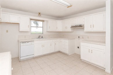 10 Acres of land in Sandia, Texas! This home features 3 bedrooms - photo 7