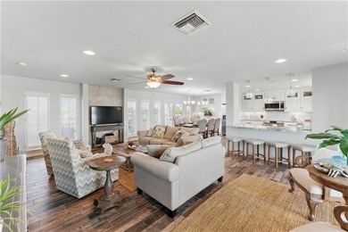 Nestled in the charming City of Rockport in Aransas County - photo 28