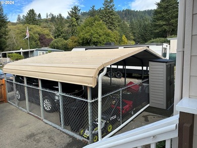 Great home located near the Chetco River and Sporthaven beach - photo 28