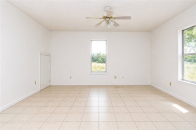 10 Acres of land in Sandia, Texas! This home features 3 bedrooms - photo 9
