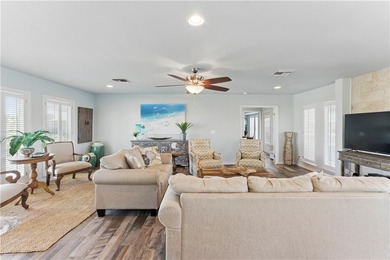 Nestled in the charming City of Rockport in Aransas County - photo 30