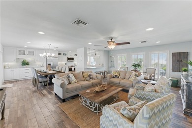 Nestled in the charming City of Rockport in Aransas County - photo 33