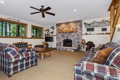 Spacious 5 bedroom, 4 bath Northwoods retreat on Stone Lake - photo 35