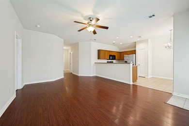 Welcome home to this beautiful gem in sought-after Paloma Creek! - photo 9