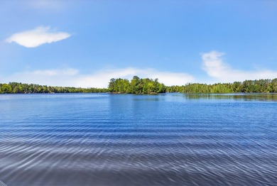 Spacious 5 bedroom, 4 bath Northwoods retreat on Stone Lake - photo 45