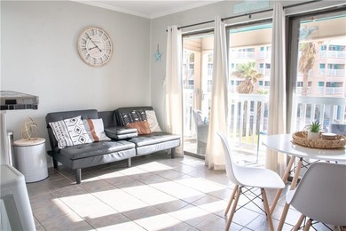 Beautiful condo with an amazing ocean view located on North - photo 8