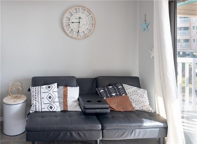 Beautiful condo with an amazing ocean view located on North - photo 9