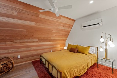 Stunning custom mid-century modern A-frame designed by Kim Lewis - photo 16