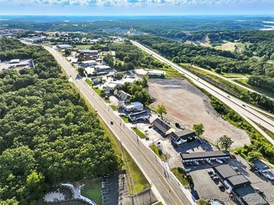 Discover the potential of this exceptional commercial property - photo 8