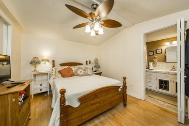 Plenty of space to enjoy the outdoors on this 2.5 acre property - photo 19
