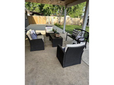 Gorgeous home with many recent updates. The owners take pride in - photo 19