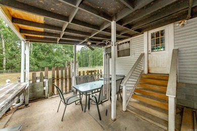 Plenty of space to enjoy the outdoors on this 2.5 acre property - photo 29