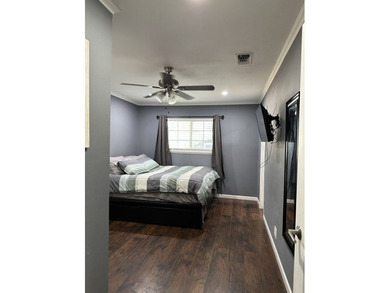 Gorgeous home with many recent updates. The owners take pride in - photo 33