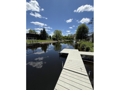 Lake Lot For Sale in Antioch, Illinois