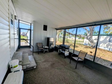 Experience the pinnacle of carefree Florida living in this - photo 4