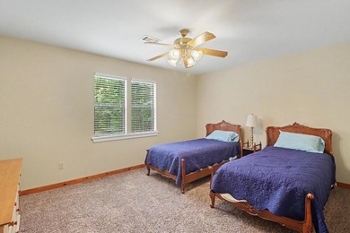Are you looking for a home full of charm on unrestricted - photo 28