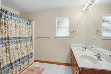 Are you looking for a home full of charm on unrestricted - photo 30