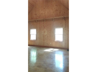 Nice cape cod style cottage with 105 feet of Corp frontage - photo 4