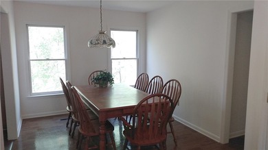 Nice cape cod style cottage with 105 feet of Corp frontage - photo 6