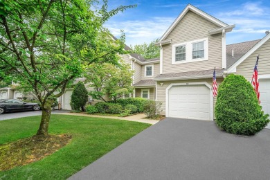 Lake Condo For Sale in East Setauket, New York
