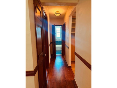 Welcome to this spacious Junior-4 used as a 2-bedroom, 1-bath