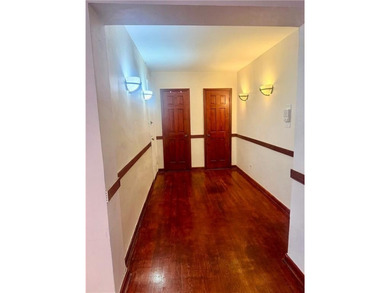 Welcome to this spacious Junior-4 used as a 2-bedroom, 1-bath