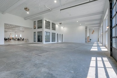 Discover this exceptional property, located 50 minutes from - photo 17