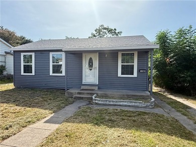 Discover the perfect blend of charm, comfort, and convenience at - photo 2