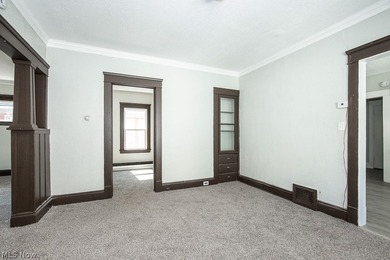 The large fully rehabbed duplex is waiting for you today - photo 22