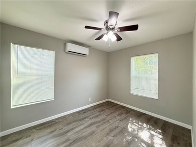 Discover the perfect blend of charm, comfort, and convenience at - photo 9