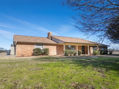 Lake Home For Sale in Mineola, Texas