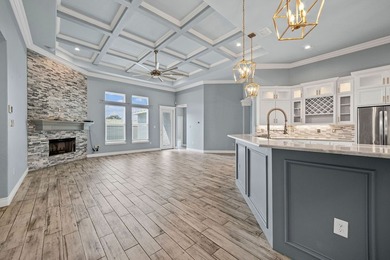 Experience luxury living in this stunning custom-built home - photo 3