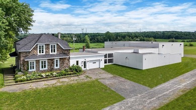 Discover this exceptional property, located 50 minutes from - photo 34