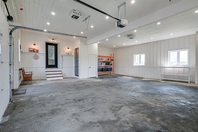Discover this exceptional property, located 50 minutes from - photo 38