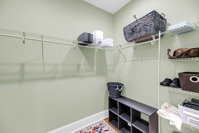 Welcome to unparalleled waterfront luxury! This stunning