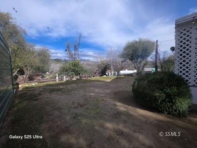 Easy living, Wofford Heights style. This 3-bed, 2-bath - photo 20
