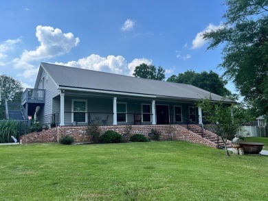 Lake Hide-A-Way Home For Sale in Carriere Mississippi