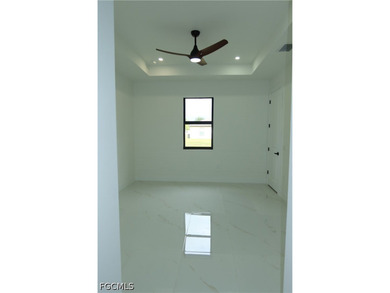 Welcome to this beautifully upgraded 3-bedroom, 2-bath home - photo 15